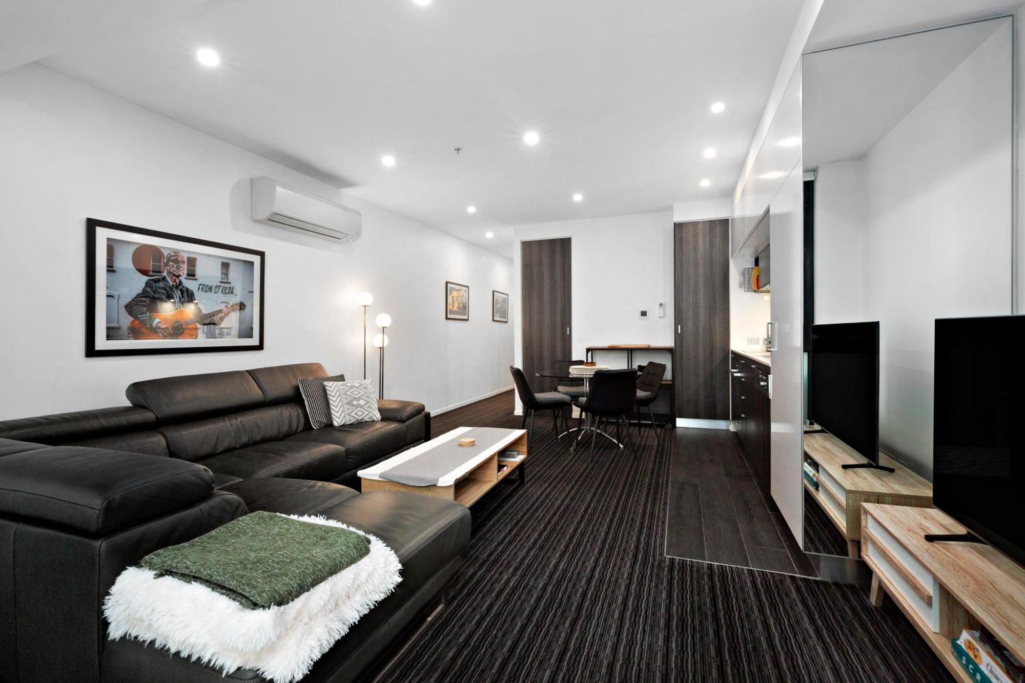 Modern Quiet 1 & 2 Bed Apt Opposite Albert Park Melbourne Exterior photo